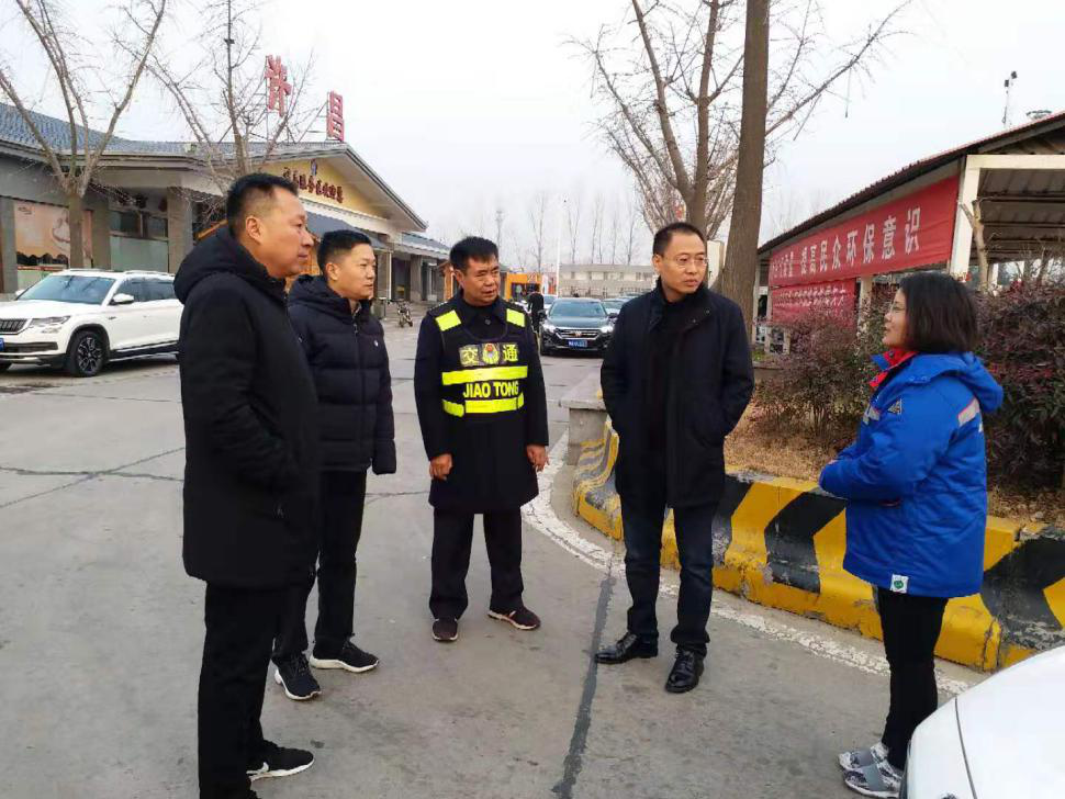 閻總到許昌服務區.png 閻總到許昌服務區.png