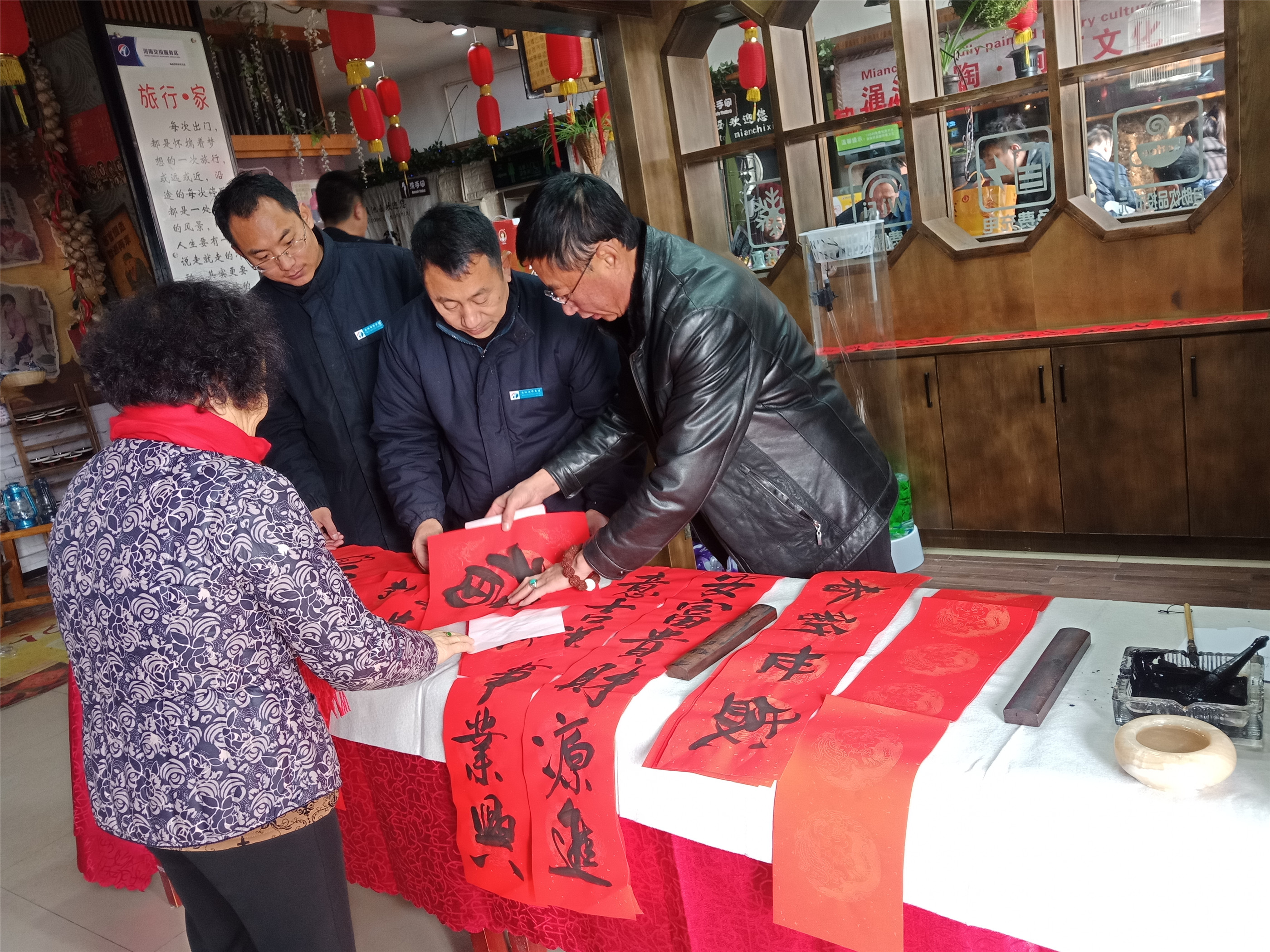 春聯.jpg 春聯.jpg