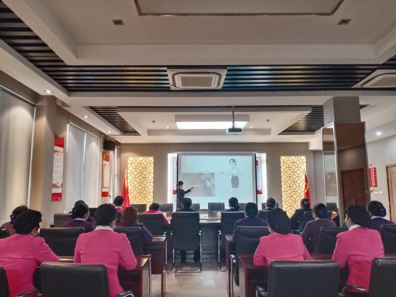 洛 (1).png 洛 (1).png